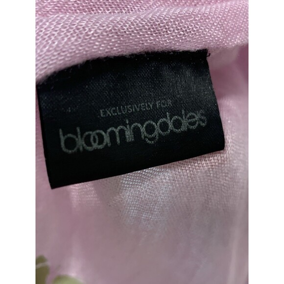 Bloomingdales Exclusive Womens Scarf Wrap Pink Ombre Lightweight 100% Viscose - Picture 11 of 12